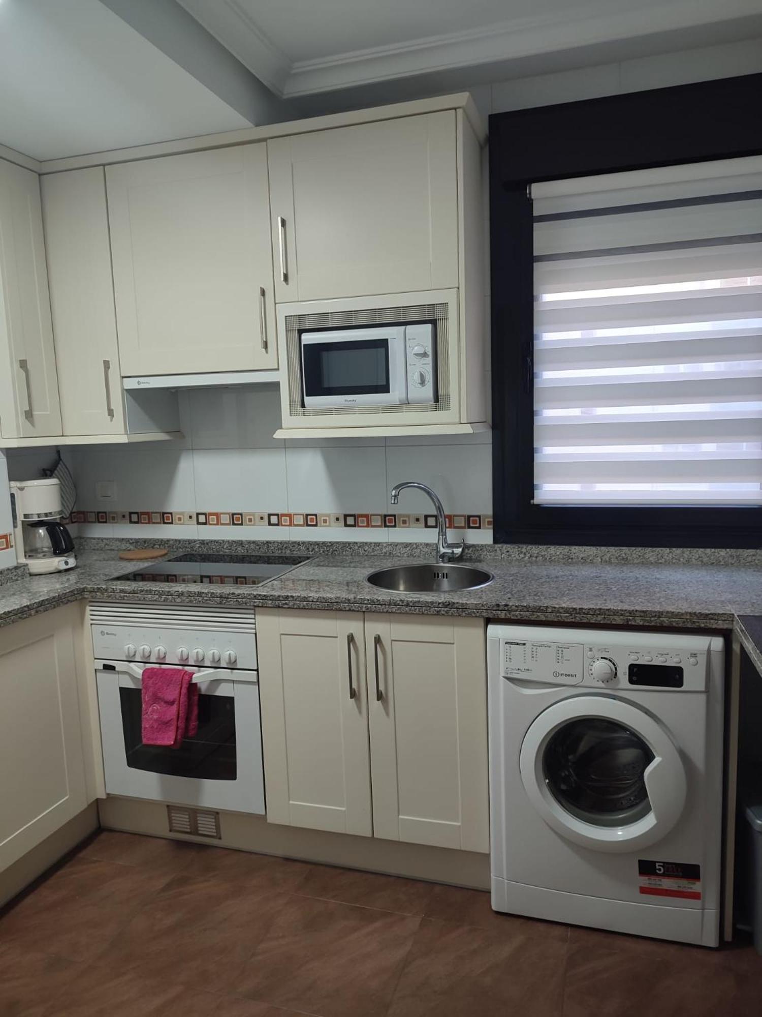 Apartamento Florida-Natura Oviedo Bagian luar foto